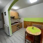 Apartmaji In Sobe Cuder
