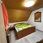 בית הארחה Apartmaji In Sobe Cuder 2*