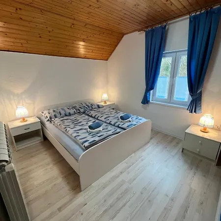 Apartmaji In Sobe Cuder Konukevi