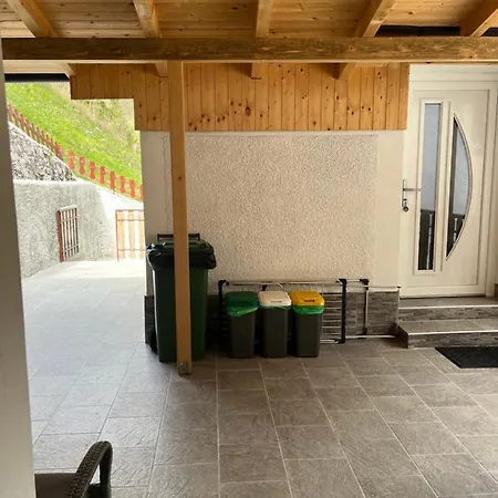Konukevi Apartmaji In Sobe Cuder