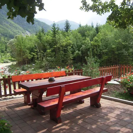 Apartmaji In Sobe Cuder Konukevi 2*
