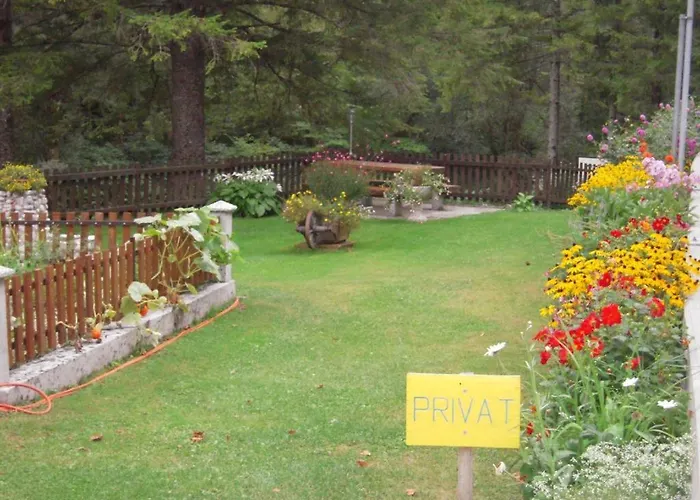 Apartmaji In Sobe Cuder Hiša za goste 2*